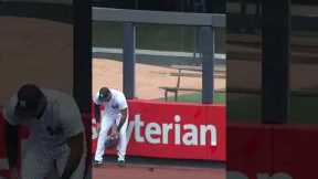 The classic double-bounce home run. 😱