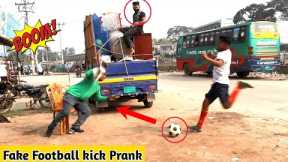 Best of The Year Fake Football Kick Prank ! Football Scary Prank-Gone WRONG Reaction @Ting Fun Prank