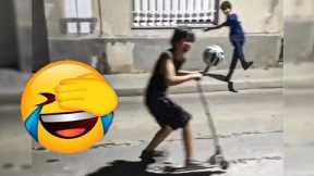 FUNNY SOCCER FOOTBALL VIDEOS 🤣 CRAZY SKILLS, GOALS, FAILS, MEMES & MORE