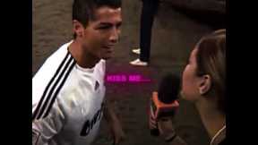 Lucky Girl When Ronaldo Notices Her..🙄😅